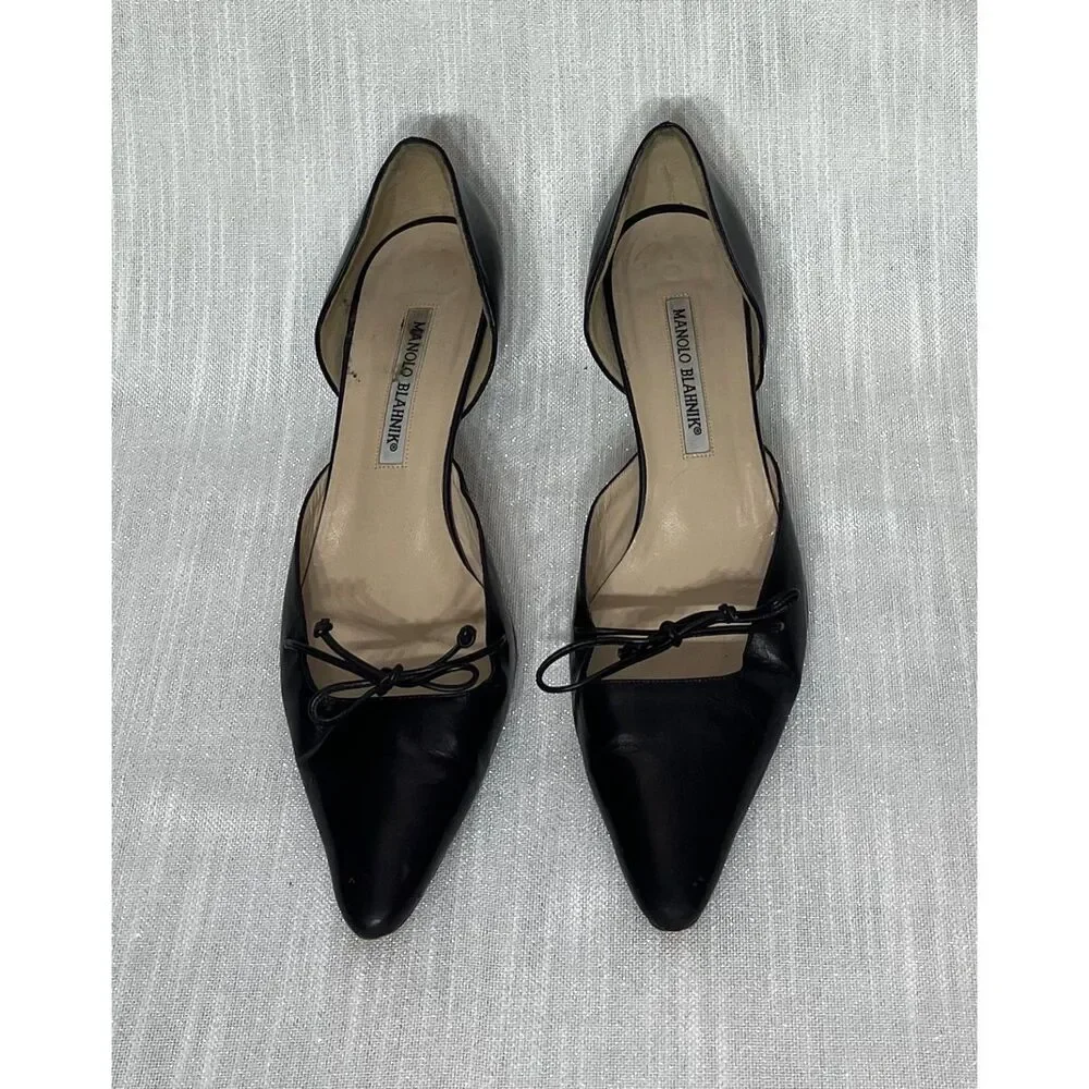 Manolo Blahnik Black Leather D'Orsay Pumps - Size 39.5 - Heel 2 - Picture 3 of 4